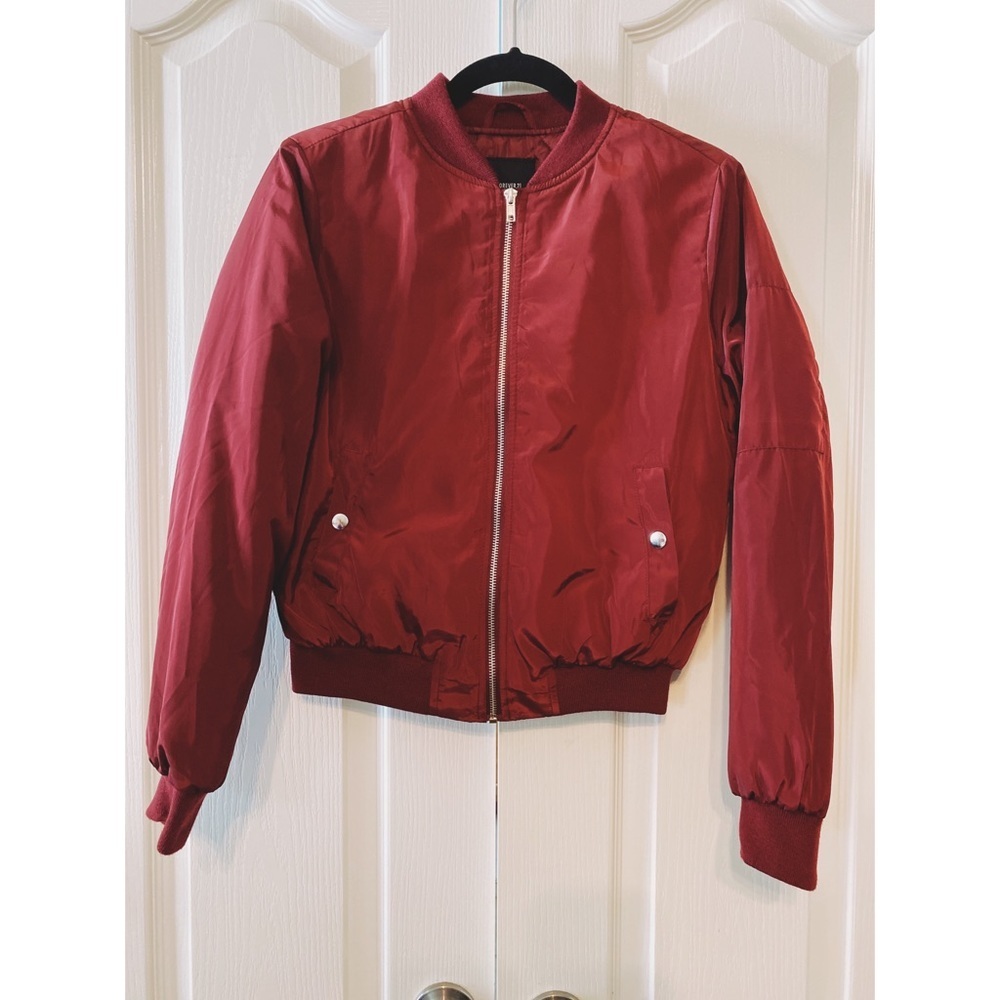 Forever 21 Bomber Jacket woman’s size Small